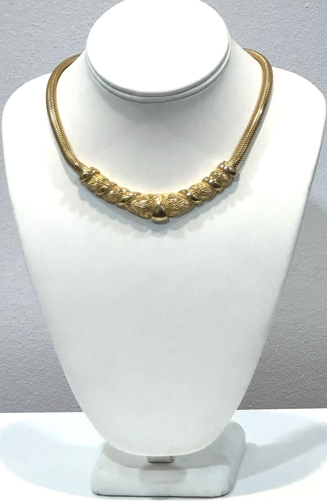Vintage Gold Plated Chocker Signs F O
