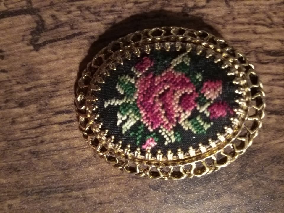 embroidered red rose brooch pendant vintage goth cottagecore