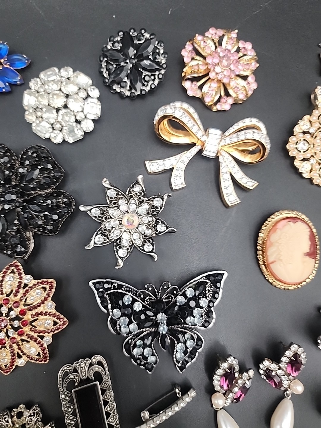 Vtg Costume Jewelry Lot Rhinetones Signed & Unsigned WEISS, JULIANA? Etc