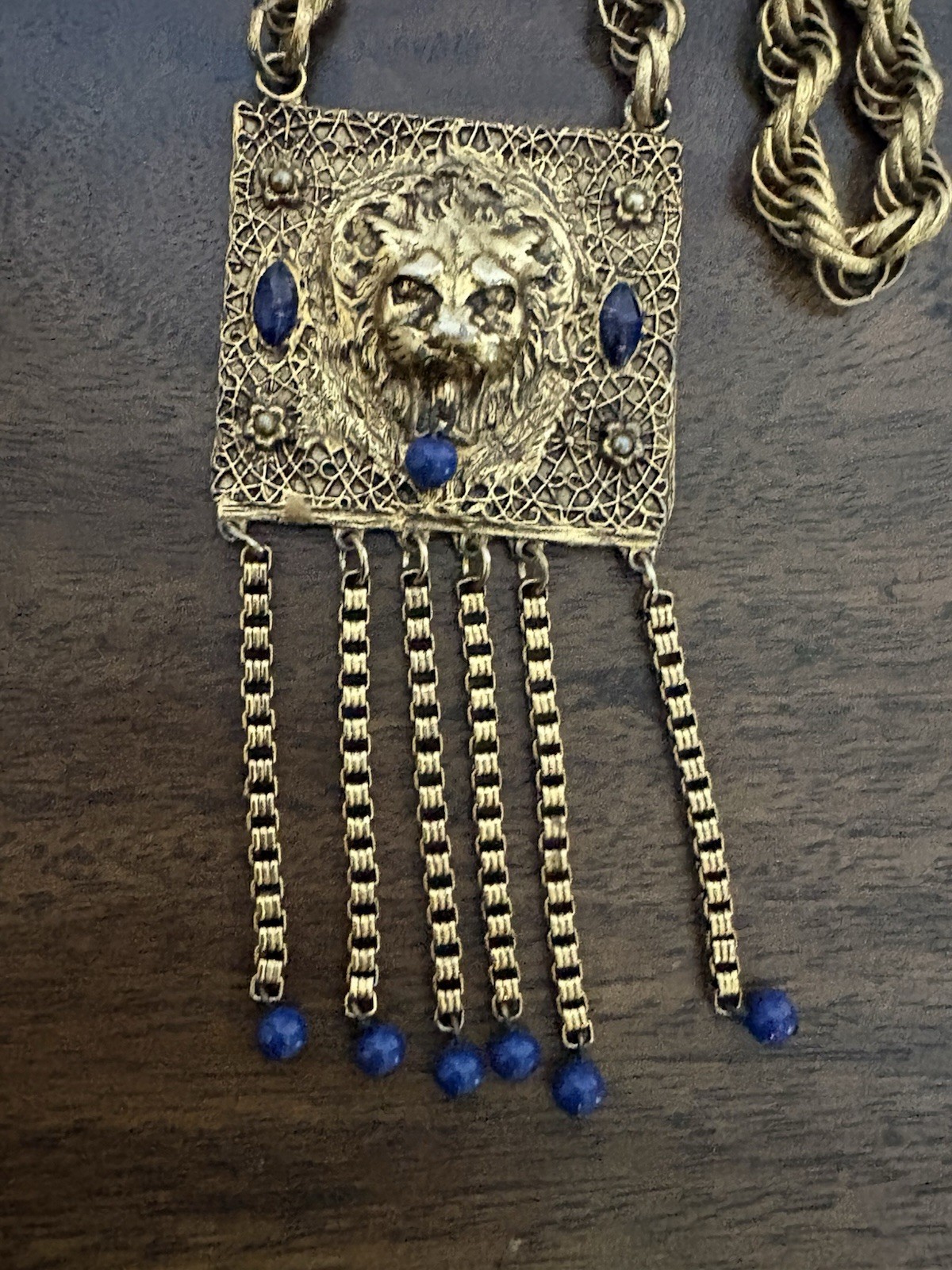 EDLEE Lion Necklace Vintage Gold Chain Blue Eyes Dangle Tassel Estate Jewelry