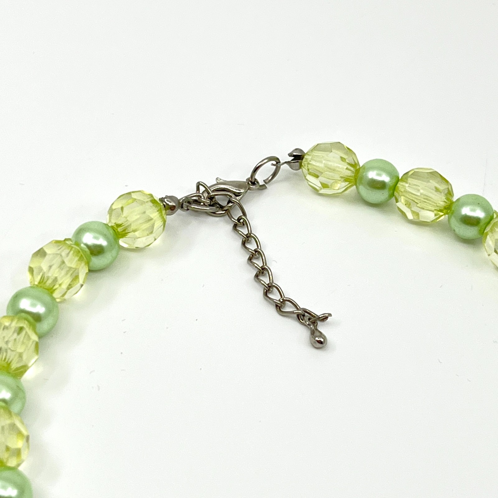 VTG Style Mint Green Faux Pearl & Yellow Faceted Bead Choker Necklace Classic