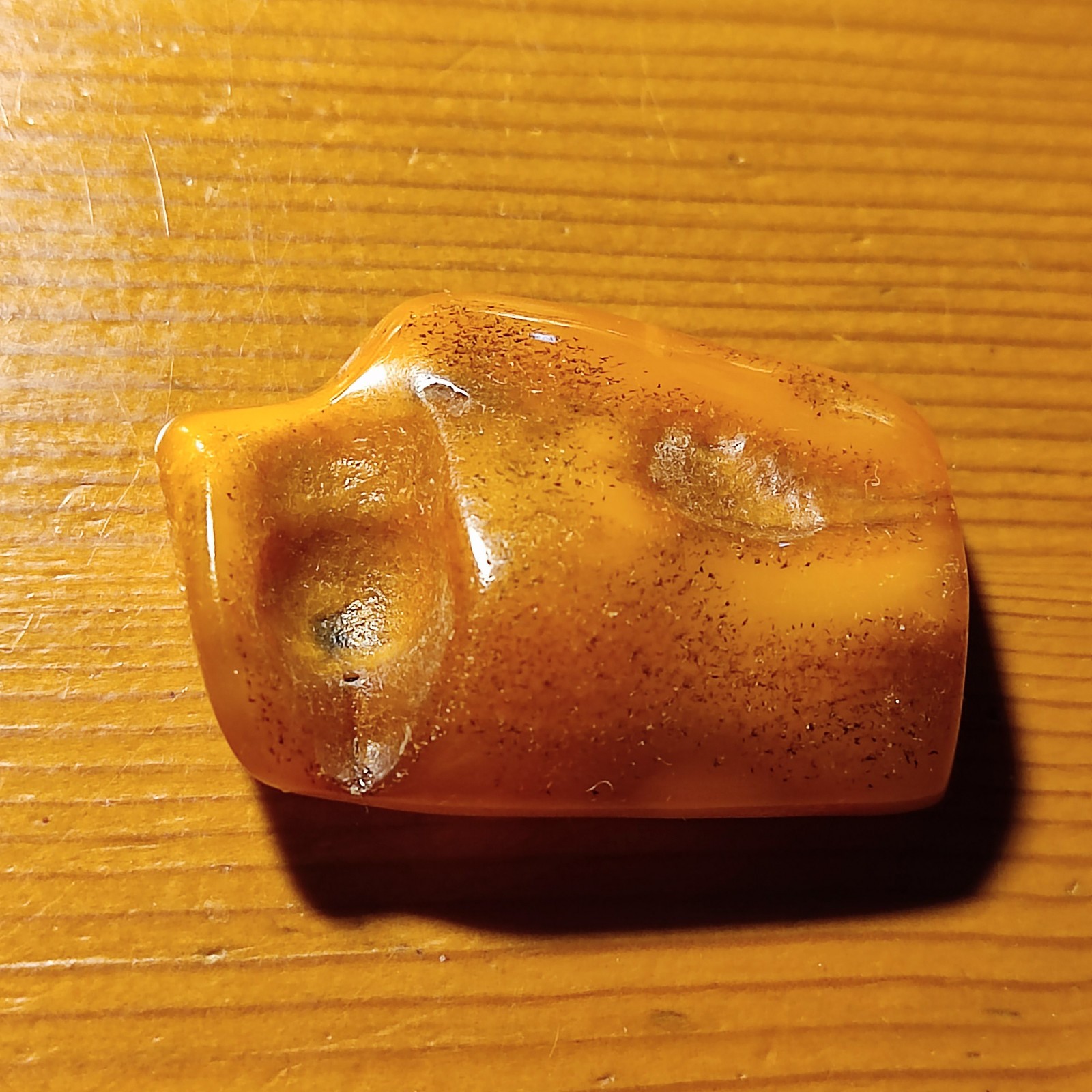 NATURAL OLD ANTIQUE BALTIC AMBER stone 9.2 gr