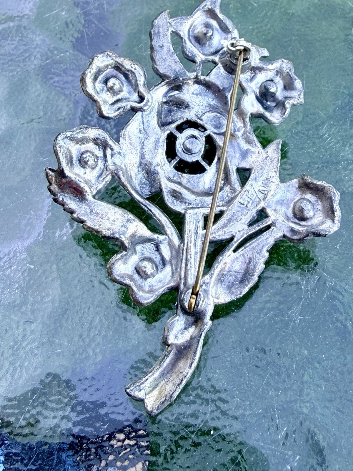 Vintage Little Nemo Flower Bouquet Colored Rhinestone LN/25 Brooch