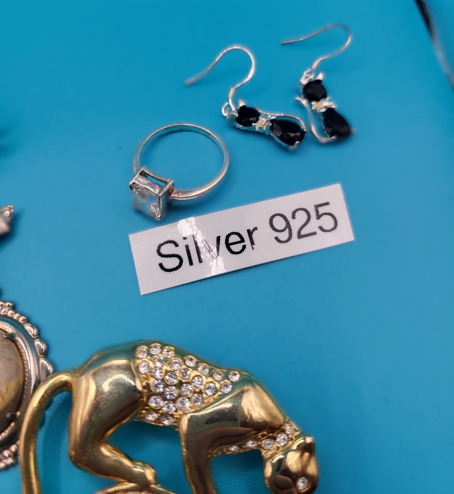 High Quality Vintage Jewelry Lot 17 Pieces Including Silver w Mele Leather Box