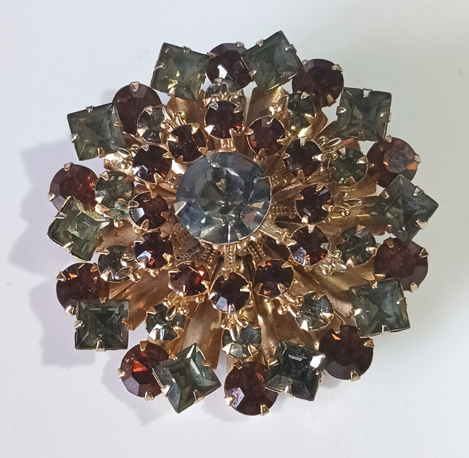 Vintage Gold-tone Layered Brooch w/ Smoky Topaz- & Gray-Green Colored Rhinestone