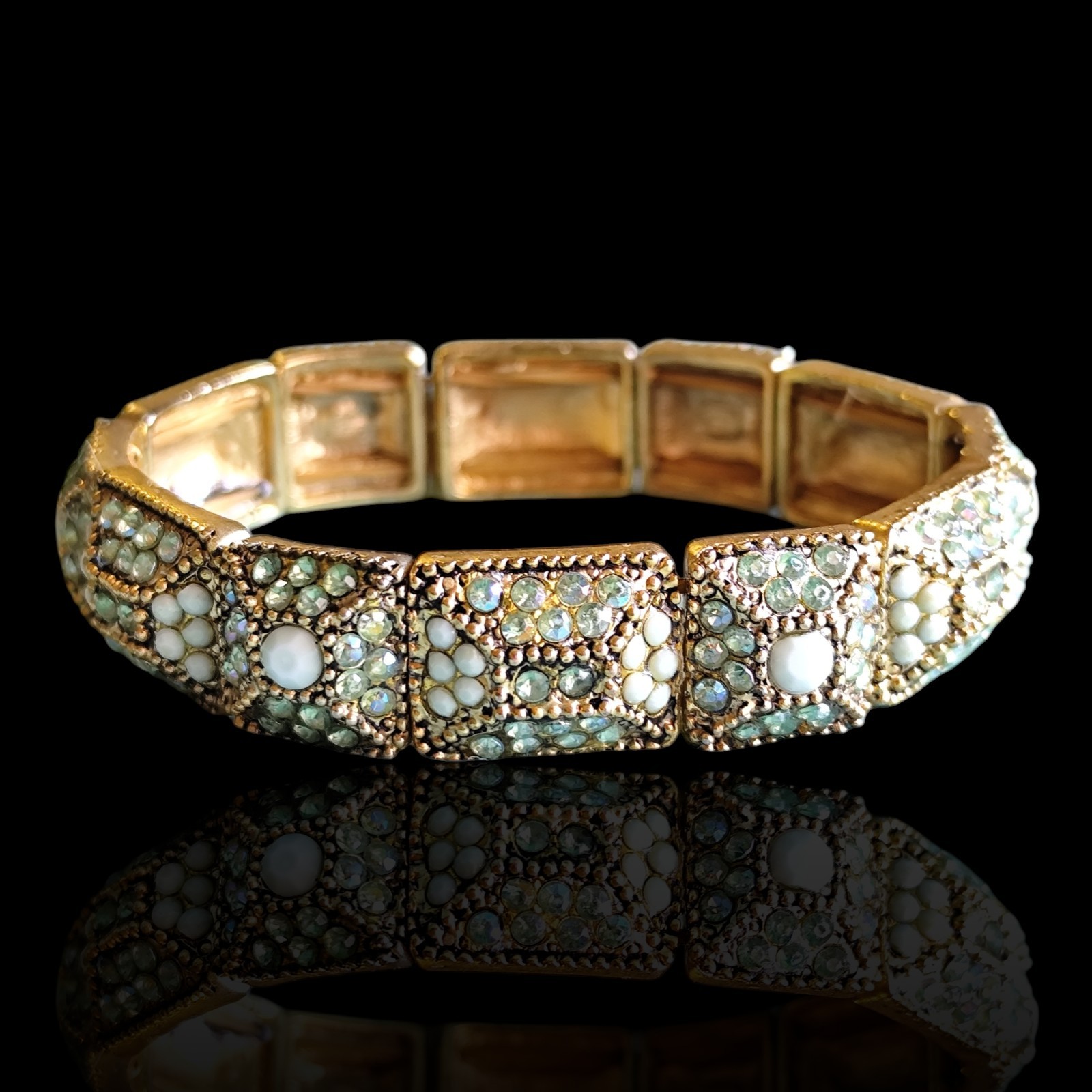 Vintage Mint Green Opaline Glass Rhinestone Block Stretch Bracelet 7.5in