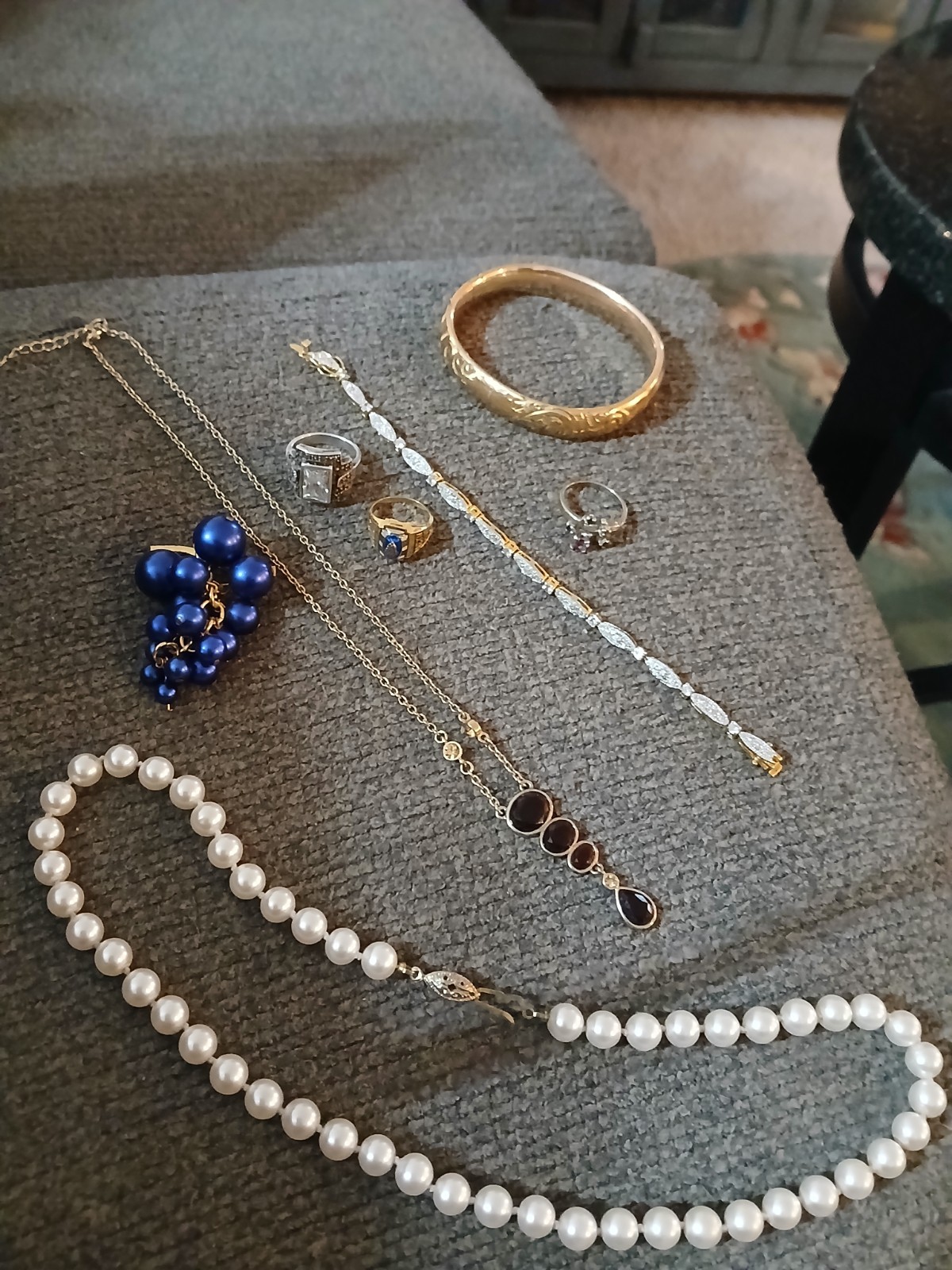 Lot of vintage jewelry, 10 k wg, 925, Victorian gold fill, 8 various pieces