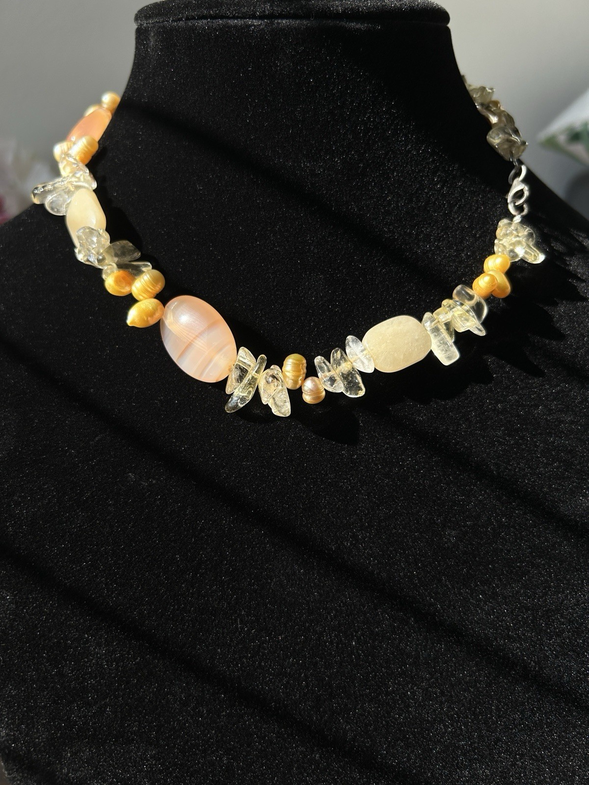 Vintage Agate Pearl And Other Semi-Precious Stones Beaded Necklace