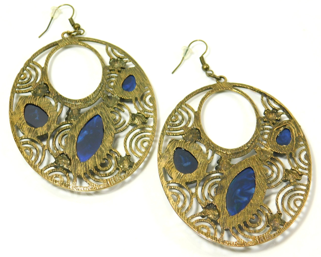 Huge Vintage 1980’s Blue Faceted Lucite Floral Antiqued Gold Tone Drop Earrings