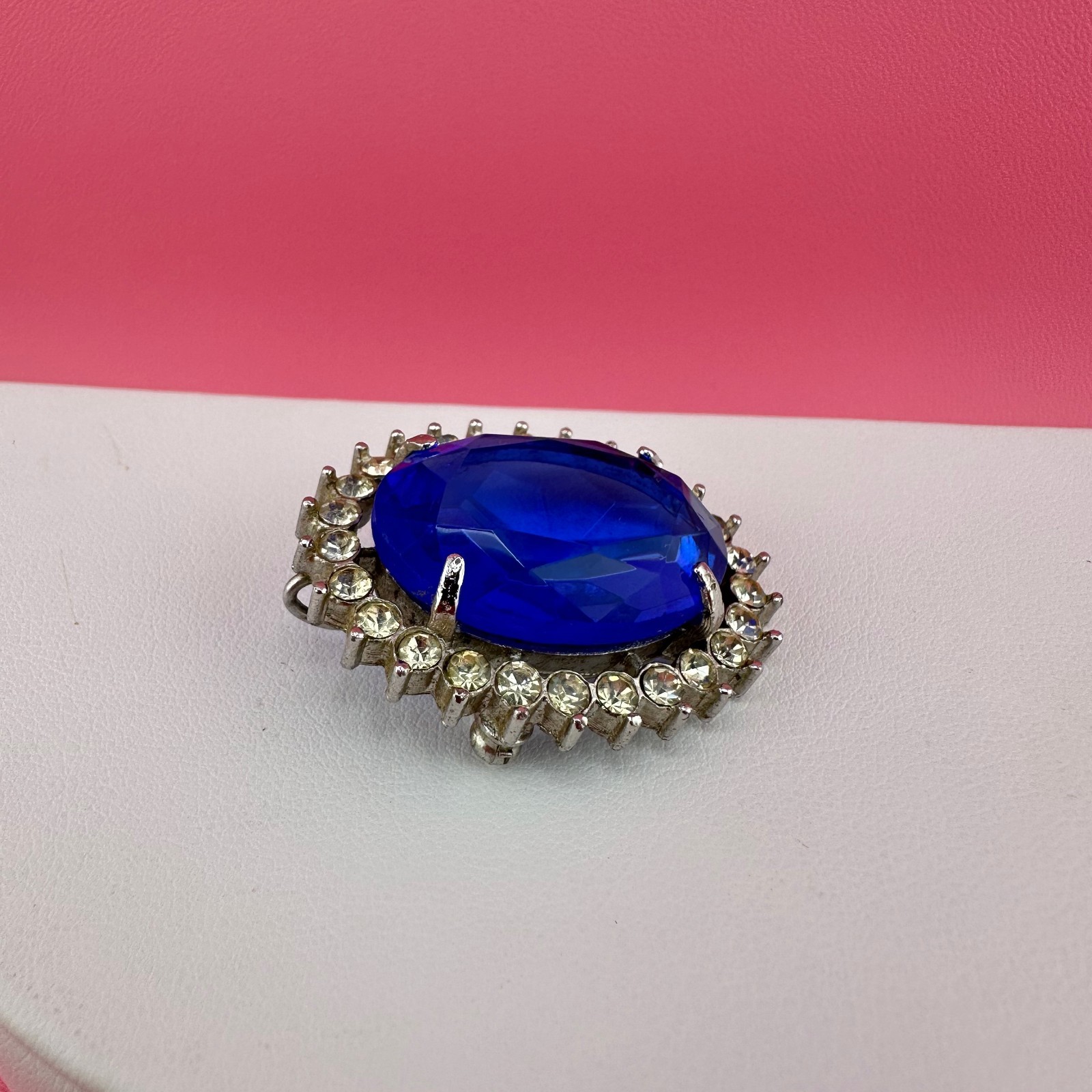 Vintage Crystal Brooch Pendant LG Blue Oval Faceted Stone Open Back Prong Set