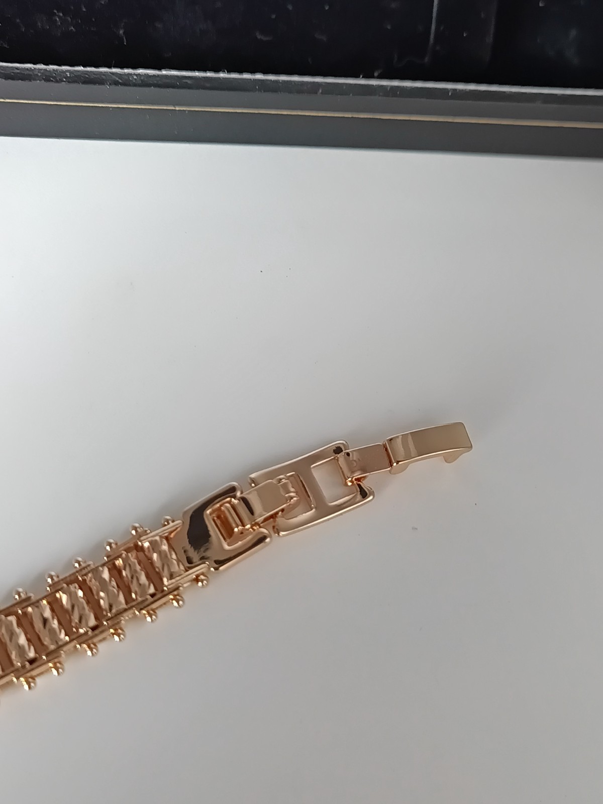 Vintage 1990-s Rolled Gold Bracelet- Hallmarked 585 RG!!