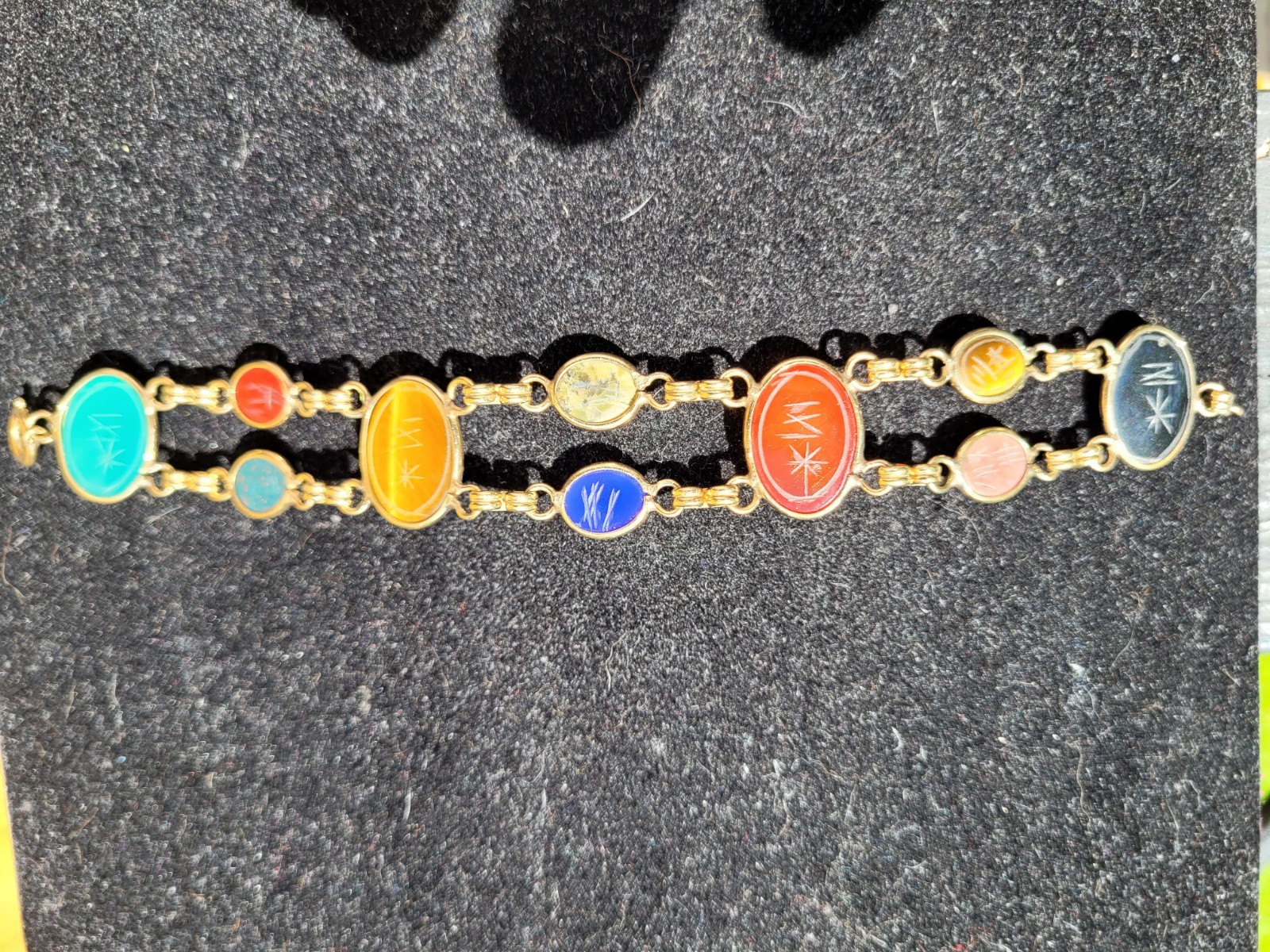 Vintage 12K Gold Filled Scarab Bracelet Egyptian Revival 7″