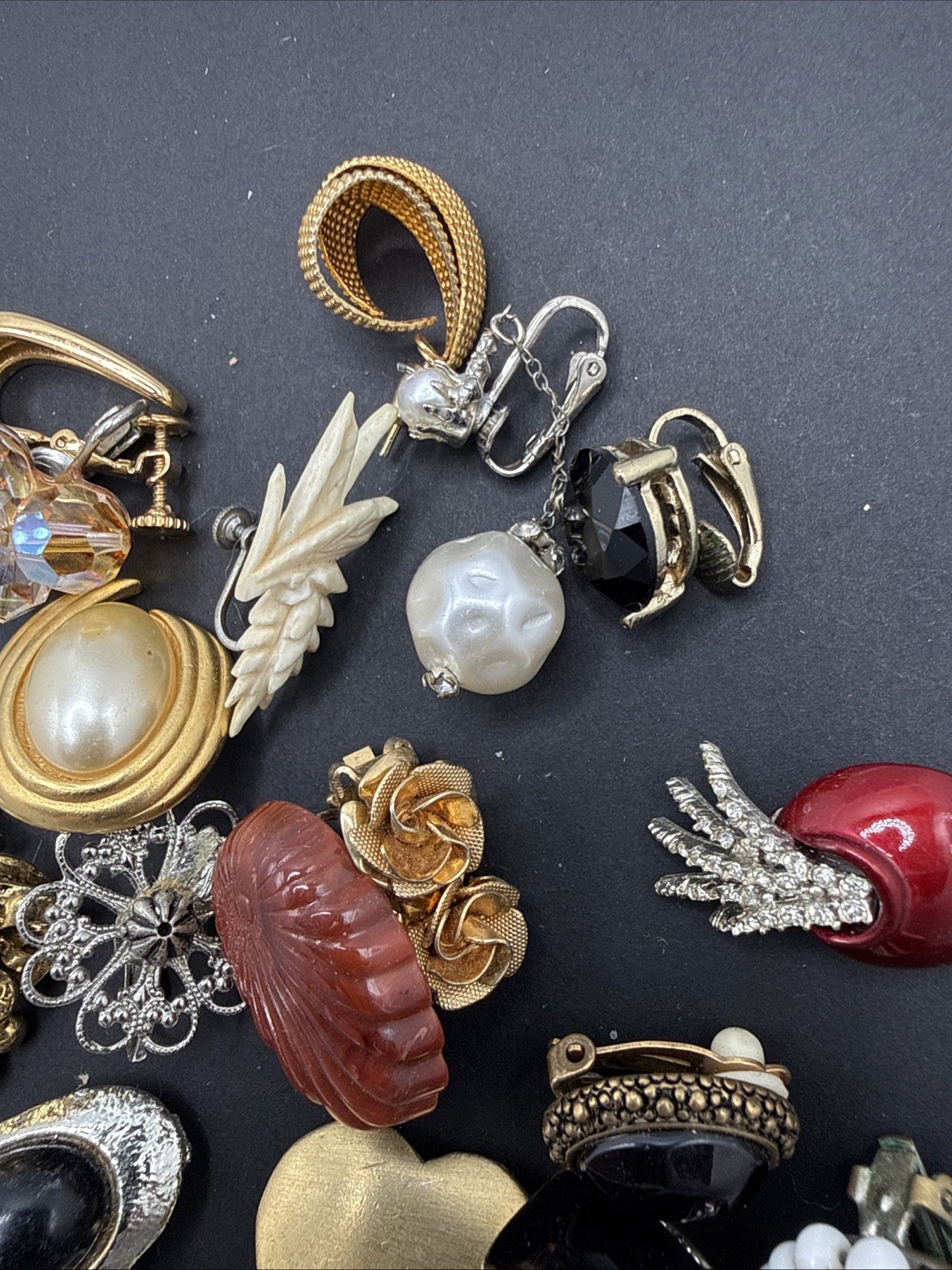Lot Of SINGLE Earrings Mostly Vintage Clip On – Parts Craft – Some Signed E3-6