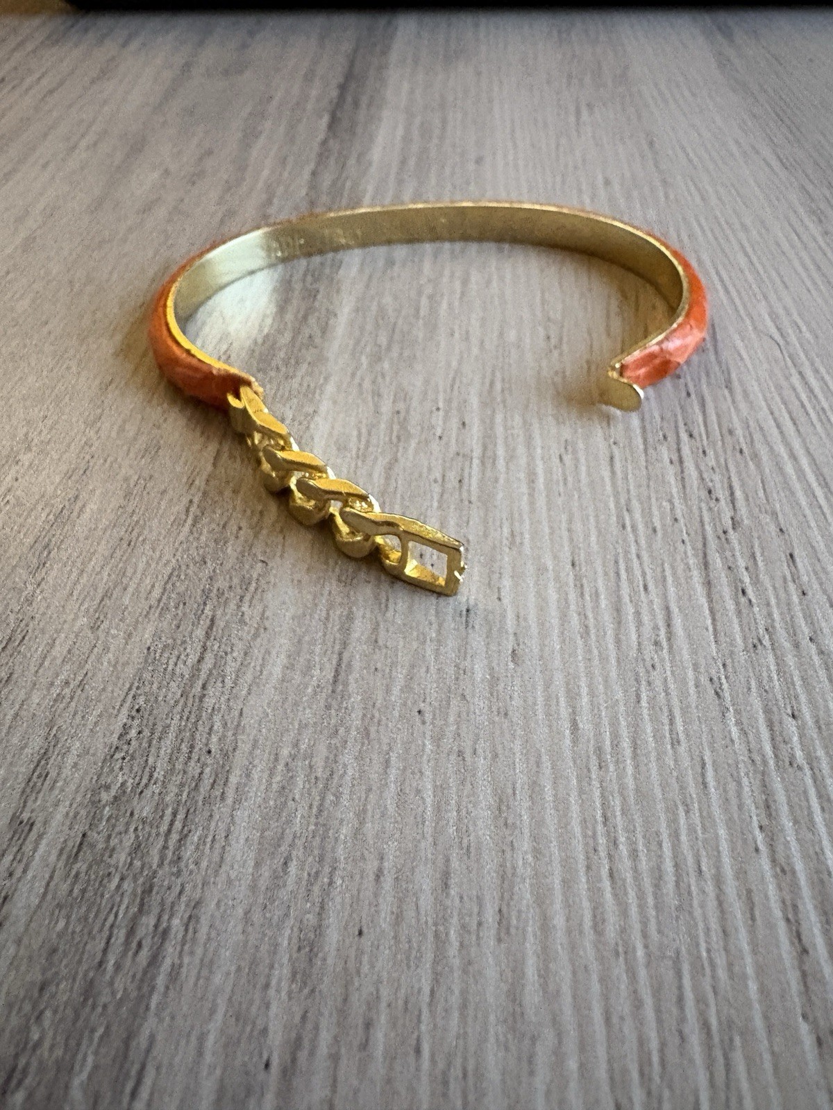 Vintage SIGNED, FLORENCE ITALY 24KT PLATED BRACELET.