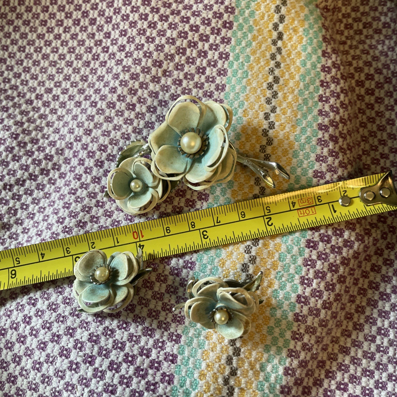 Vintage 3D Flower Brooch & Matching Earrings