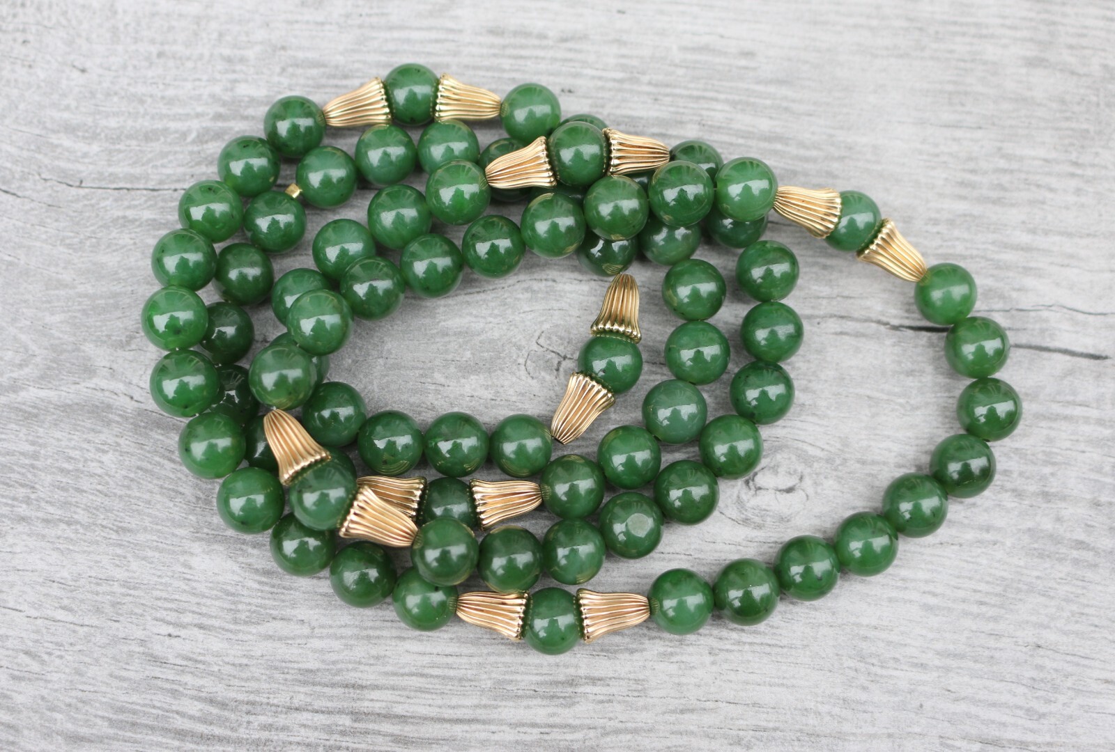 VTG 10mm Natural Nephrite Jade & Gold Plated Spacer Long Necklace 35″ 129.5g