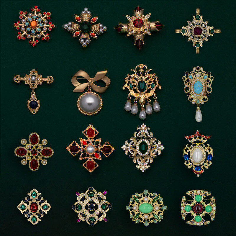 Women Noble Vintage Enamel Flower Brooch Unisex Antique Jewelry Accessories Gift