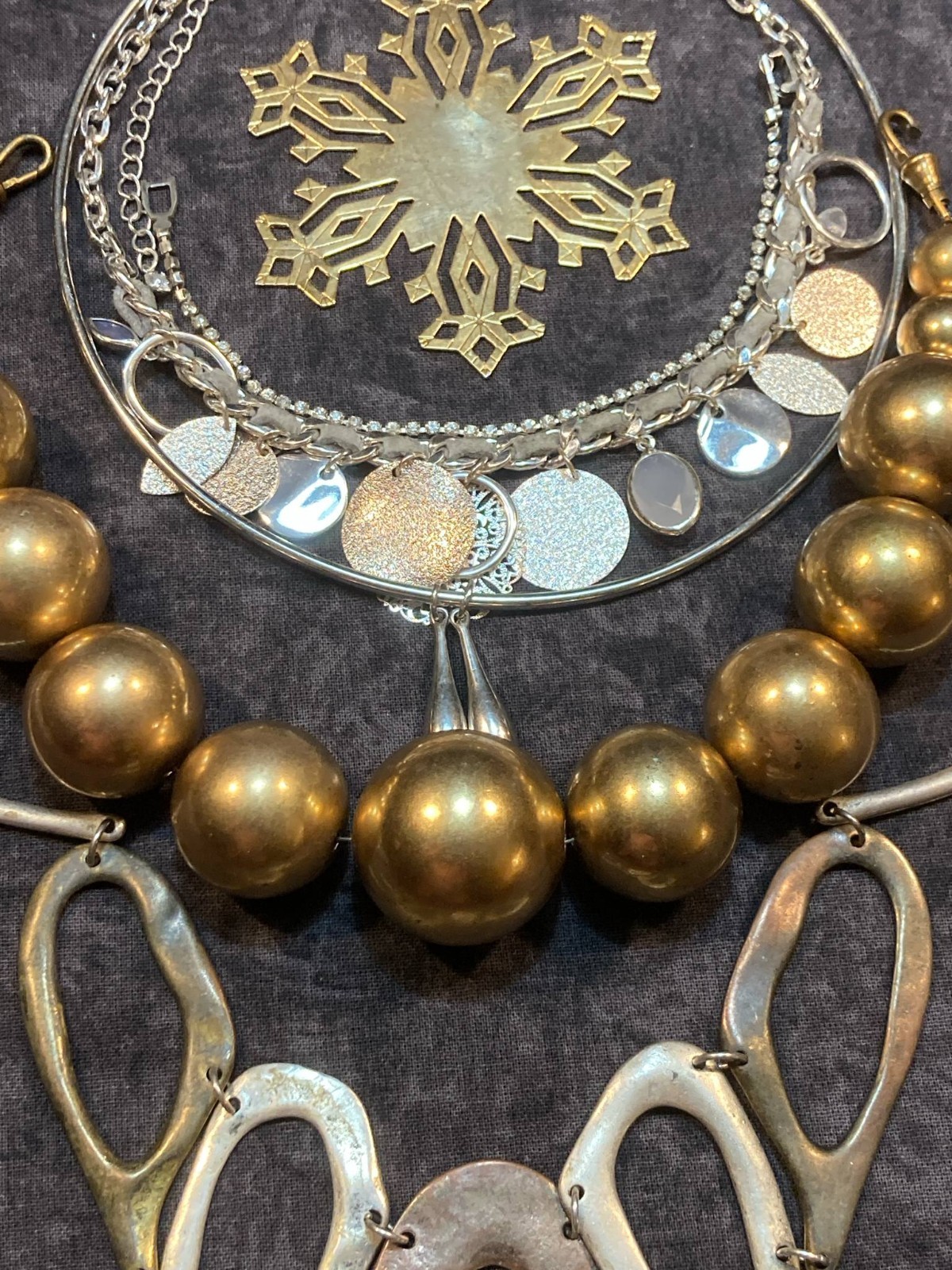 3 LB JEWELRY TREASURE HUNT Gold & Silver Tone, Rhinestones UNSEARCHED & UNTESTED