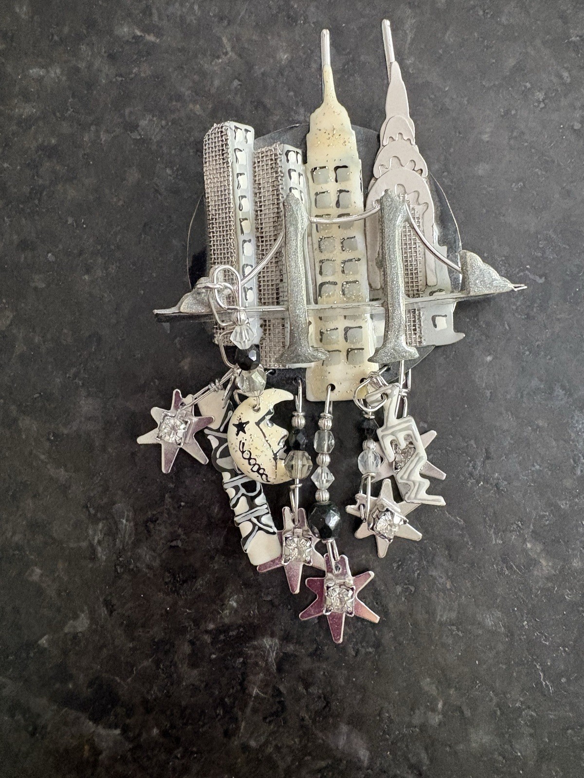 NY Pin Pendant Lunch At The Ritz Handcrafted Vtg Brooch Twin Towers Bridge 3D