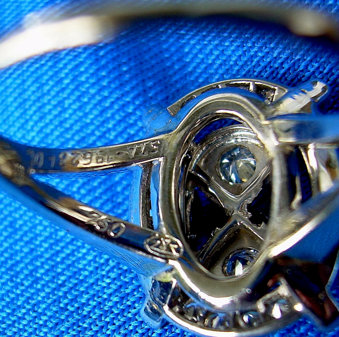 Original EARTH MINED DIAMOND Deco Sapphire Engagement Ring Vintage 18K GOLD