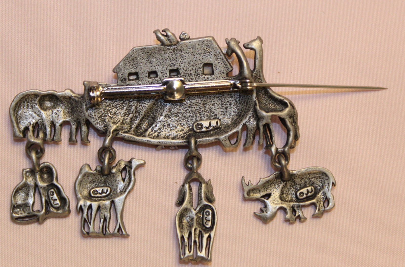 Vintage JJ Signed Noah’s Ark Brooch Pin Silver Tone Dangling Animal Charms