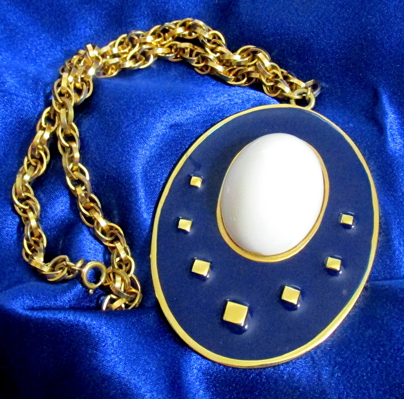 Vtg Runway Rare NAPIER Blue Enamel White Cab Pendant Necklace Book Pc BERTOLLI
