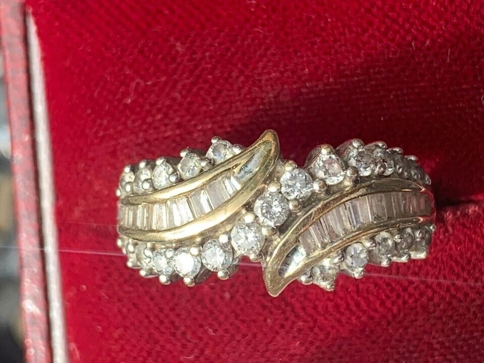 1.85Ct Round Cut Lab-Created Diamond Anniversary Wedding 14K Yellow Gold FN Ring