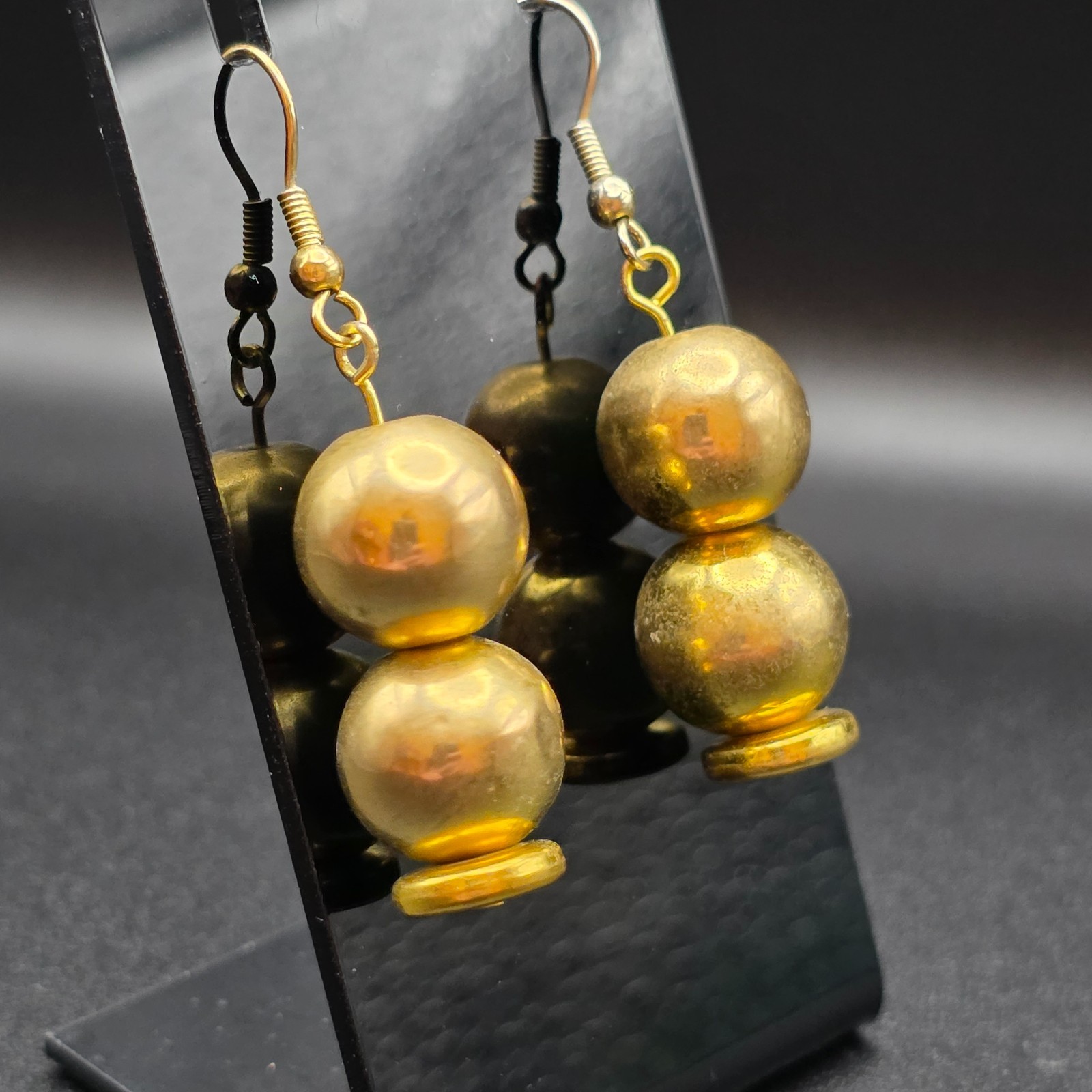 Funky Trendy Vintage 80s 90s Earrings~ Gold Color Beaded Bead Earring