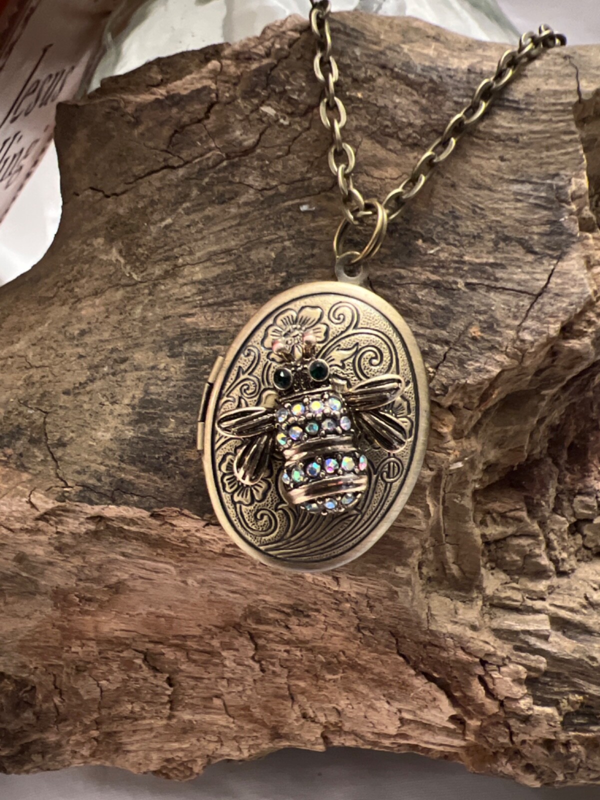 Bumble Bee GOLD Locket Necklace Gift New Birthday Keepsake Anniversary Wife Mom