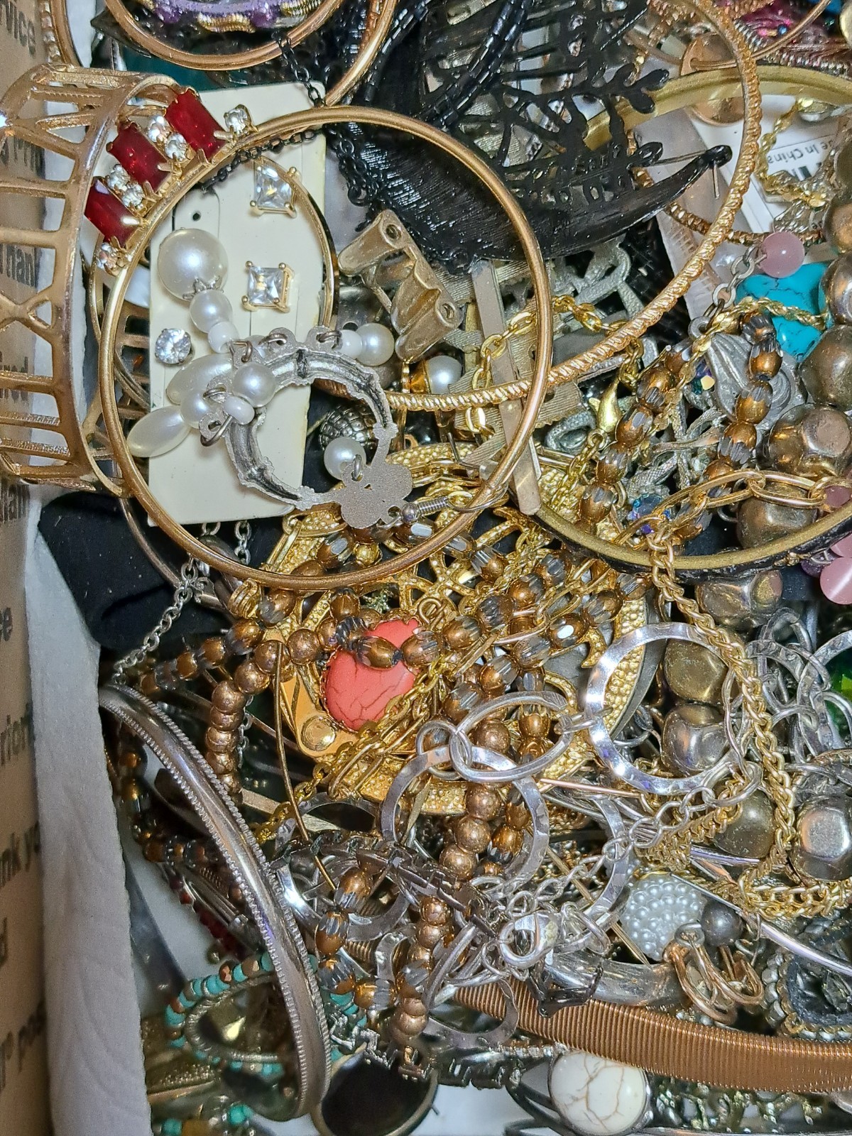 8 Pounds 4 Oz Old Jewelry Lot VTG To Now Junk, Wearable, Craft-Tangles Huge