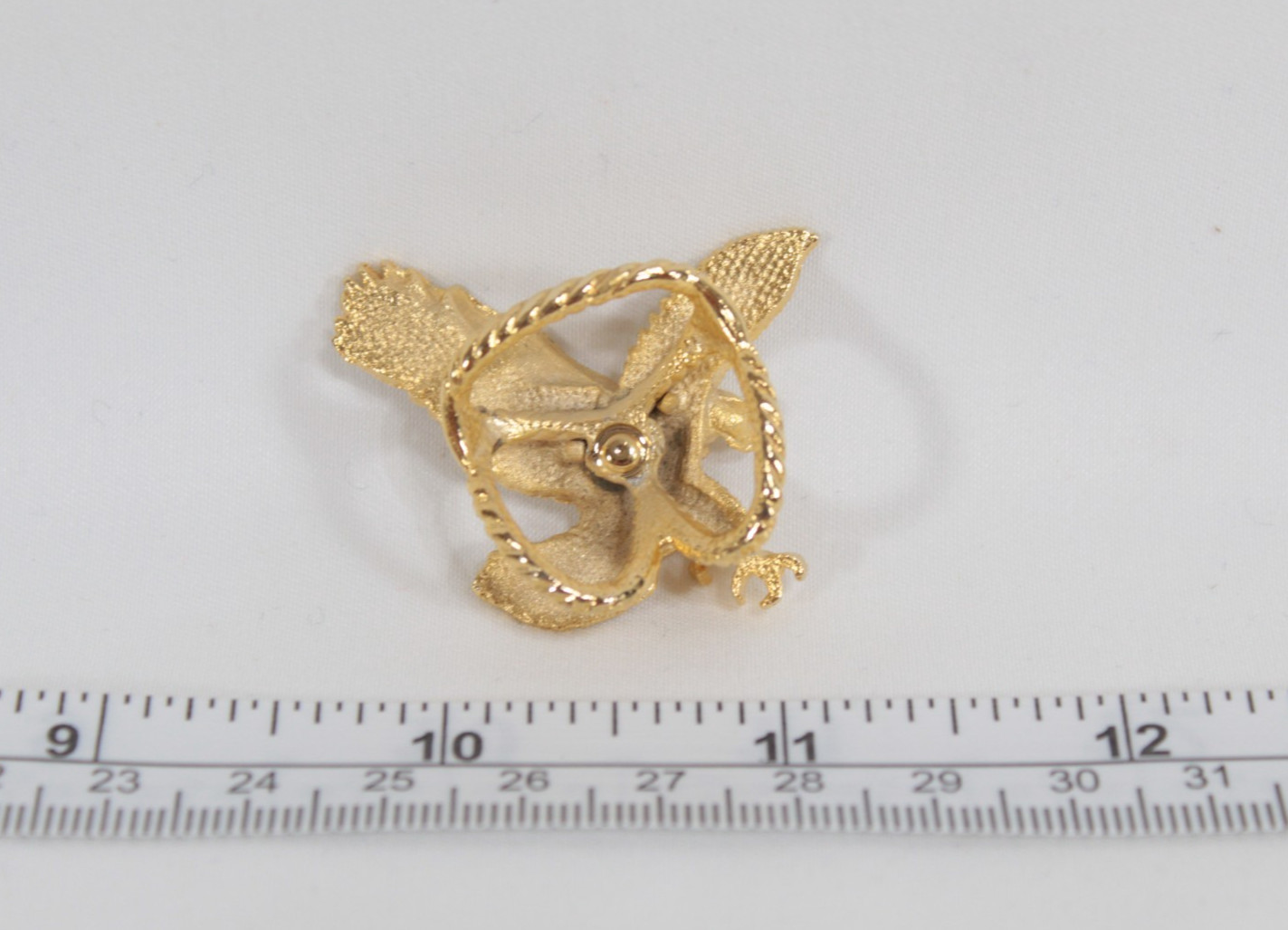 Flying Eagle Scarf Slide Gold Tone Patriotic Jewelry Bolo Beautiful! UNUSED