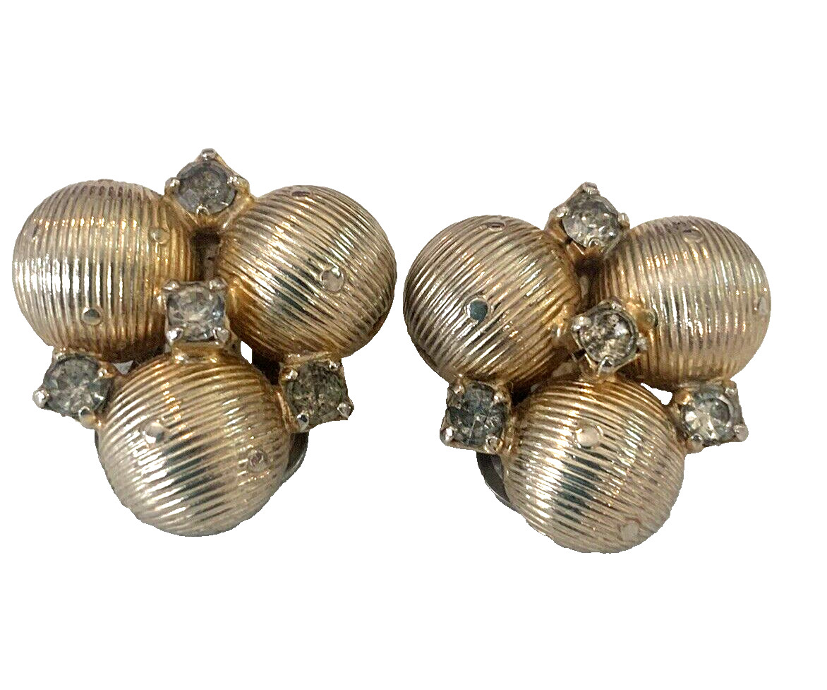 Earrings Clip On Huggie VTG Gold Tone Cluster Rhinestones Ribbed Domes Unsigned