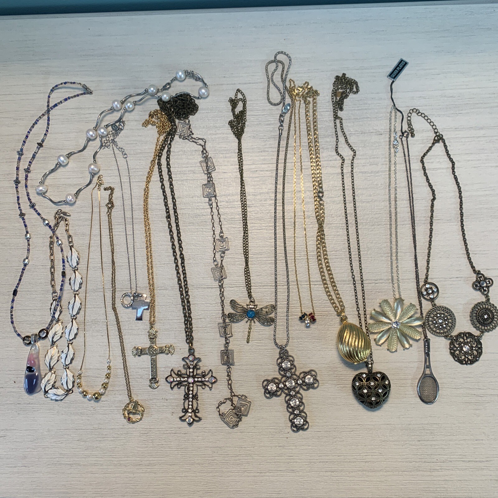 Vintage Quality Pendant Necklace Jewelry Lot Of 17 Variety Some Signed LB946