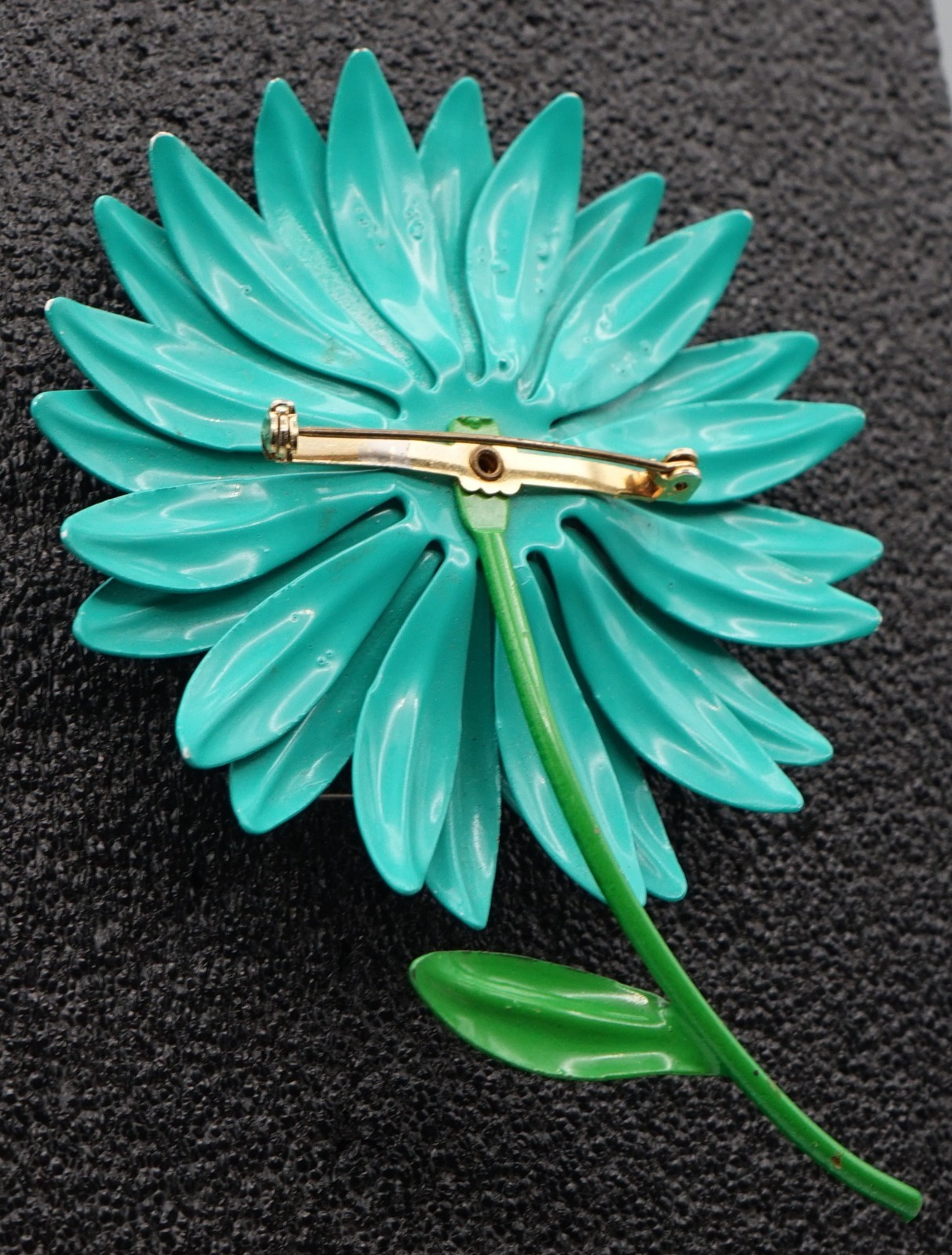 Vintage Enamel Light Green Flower Brooch: Boho Spring