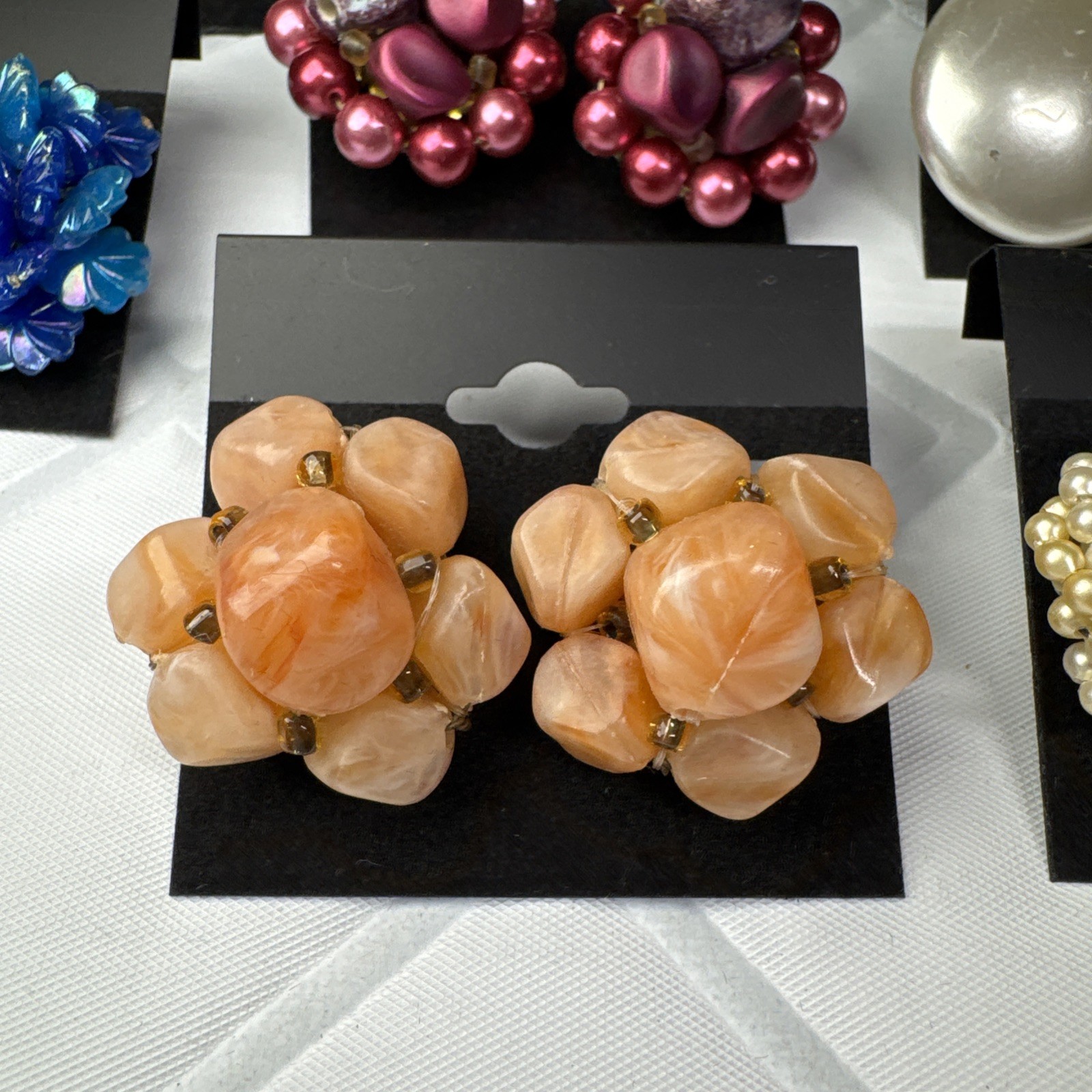 Vtg Earring Lot 8 Beaded Clip On Cluster Pearl Lucite Hong Kong Japan Marvella