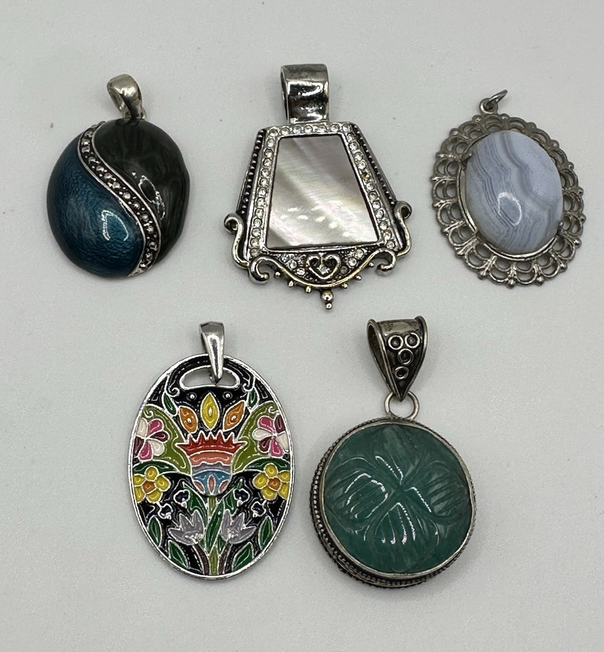 5pc Mixed Lot Silver Tone Metal Pendants, Multicolor