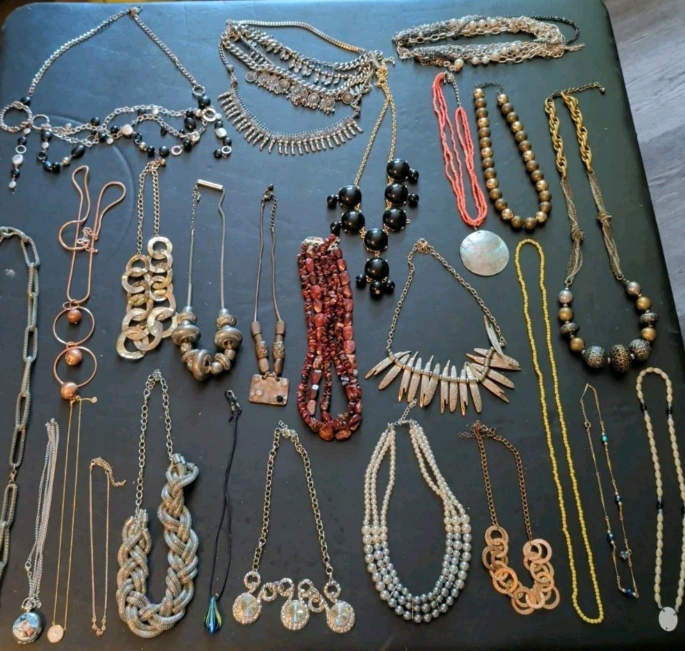 Jewelry Lot –Large mixed lot of Necklaces