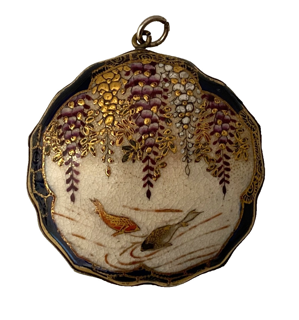 ANTIQUE JAPANESE MEIJI PERIOD SATSUMA PORCELAIN WISTERIA KOI FISH PENDANT