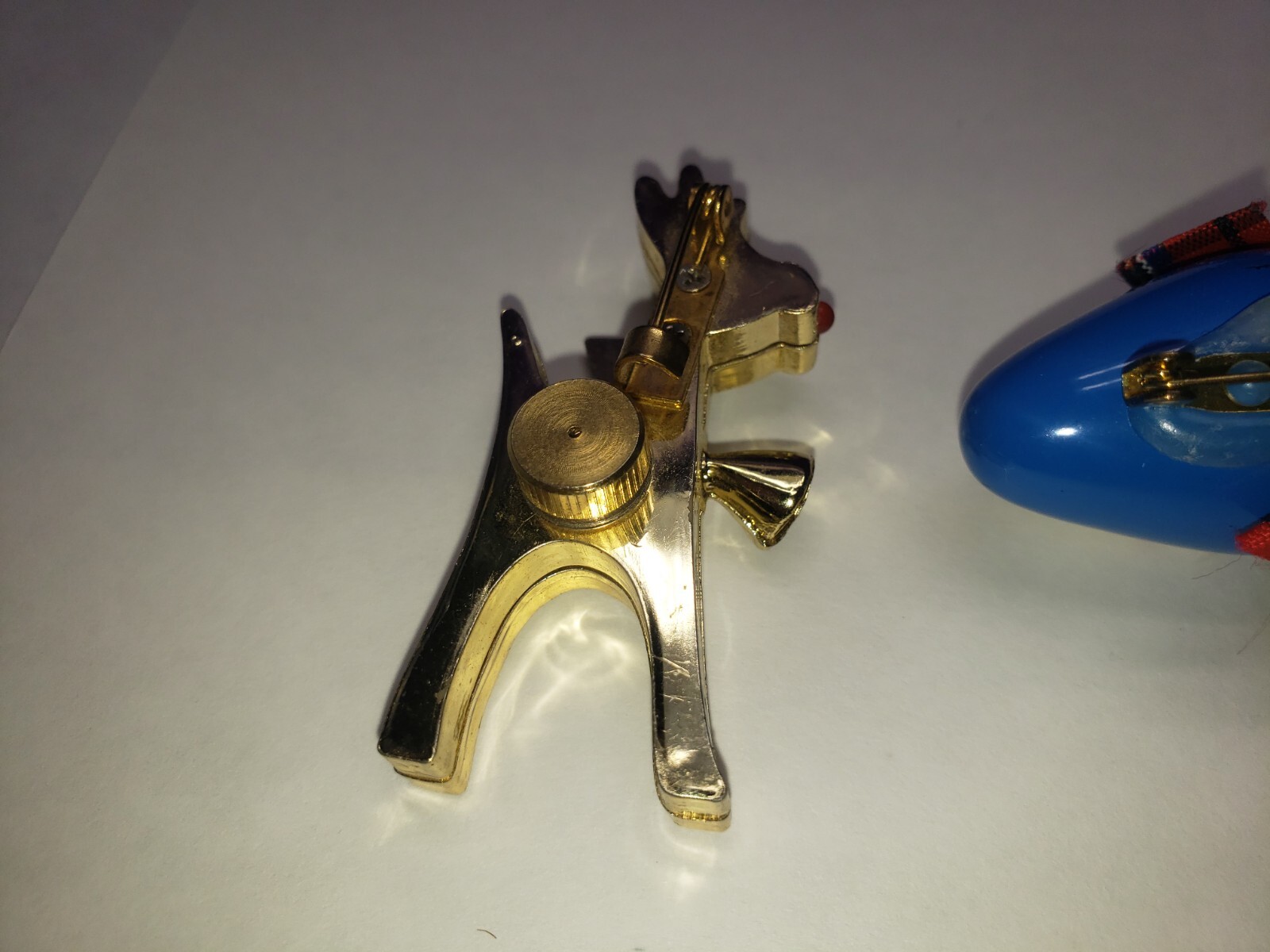 Estate Find VINTAGE Jewelry Lot UNSEARCHED, UNTESTED , THRIFT DONATIONS AS IS
