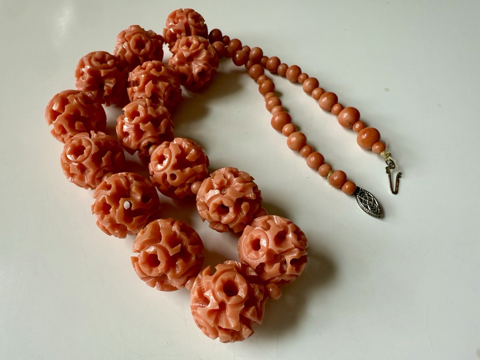 Vintage Faux Coral Molded Celluloid Beaded Necklace Fancy Clasp