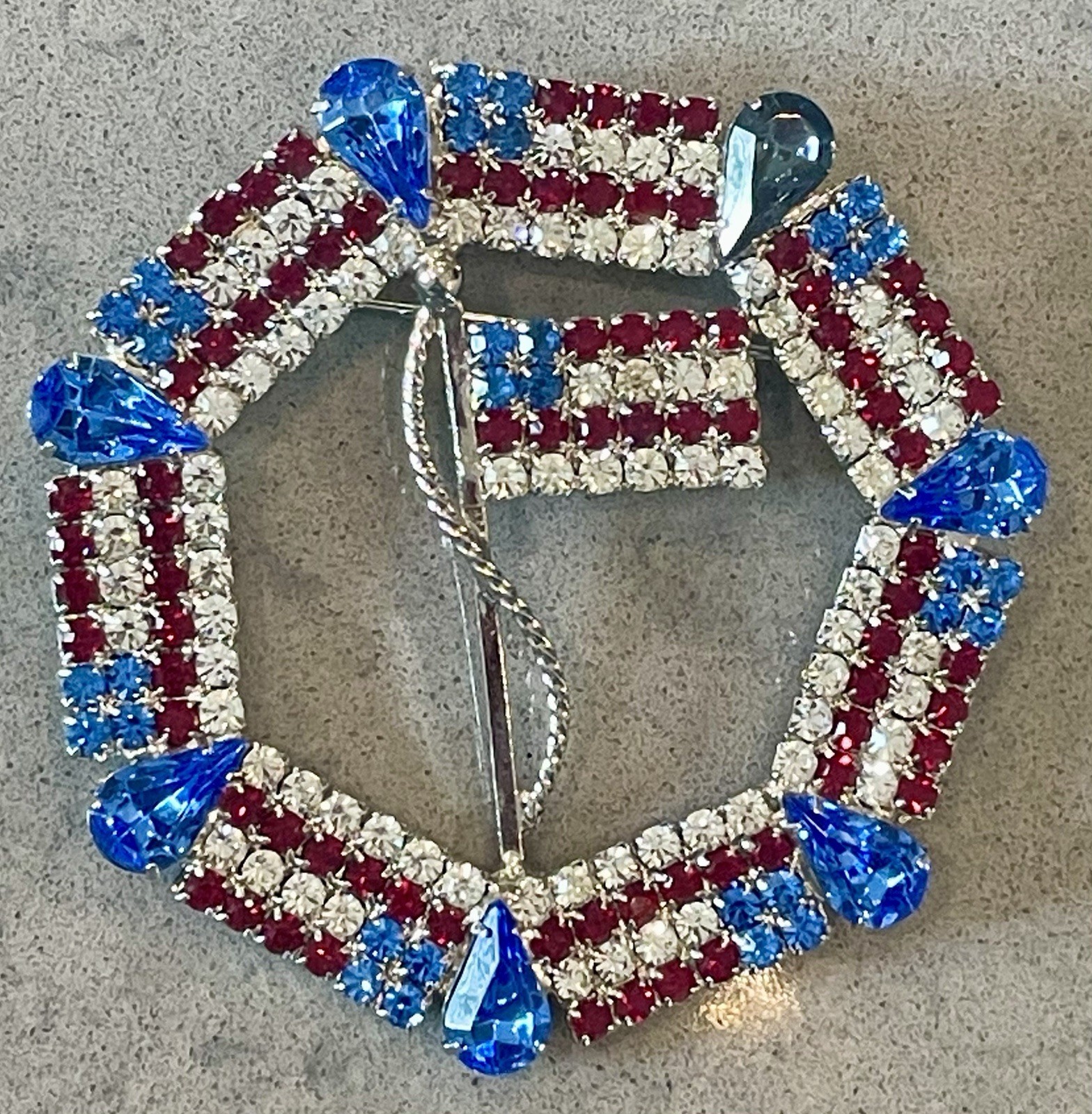 Vtg Dominique Red White (Clear) Blue Rhinestone Patriotic USA Flag Large Brooch