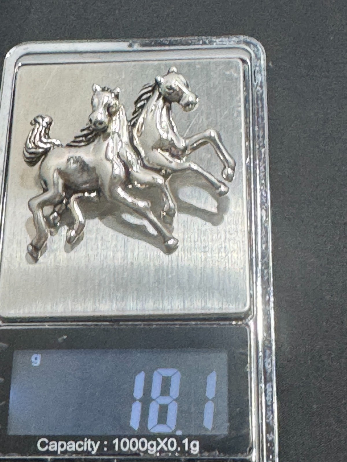 A-033 Vintage Silver Toned Double Galloping Horse Brooch Pin Jewelry