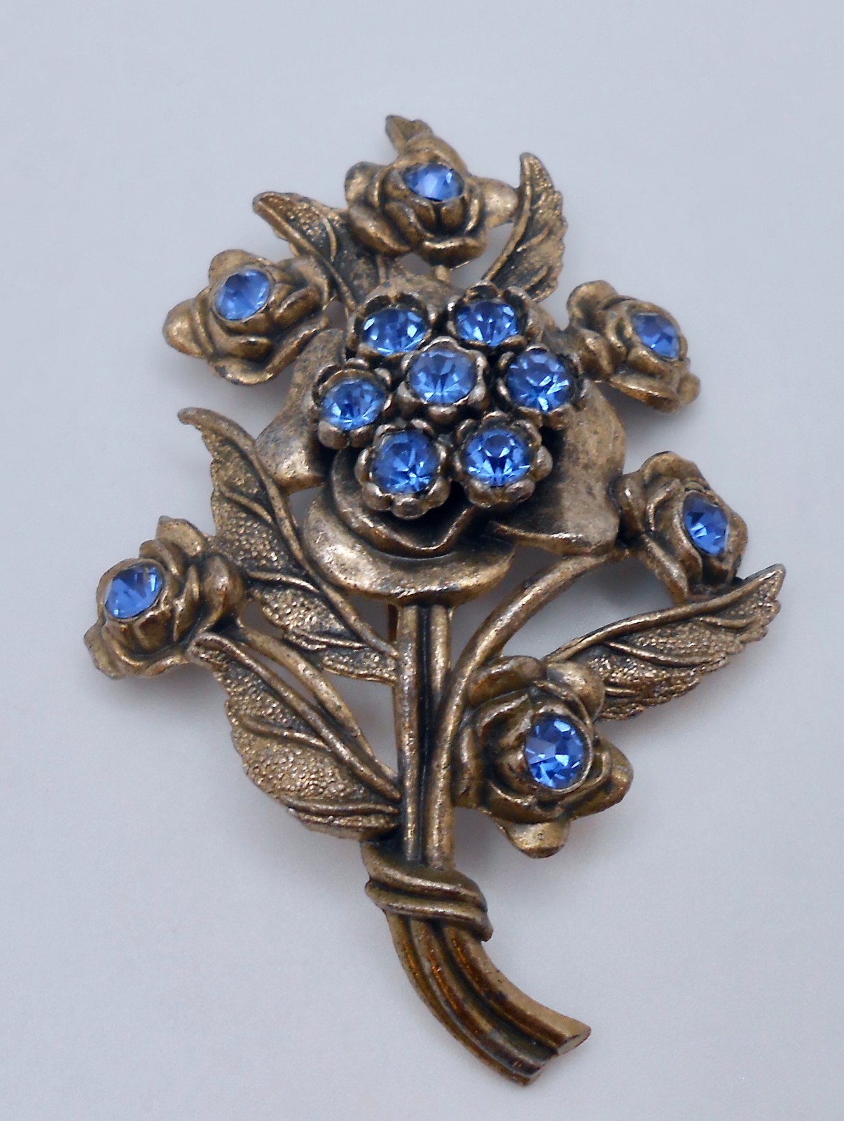 Vintage Signed LN Little Nemo Blue Rhinestone Flower Floral Brooch Pin CJ89