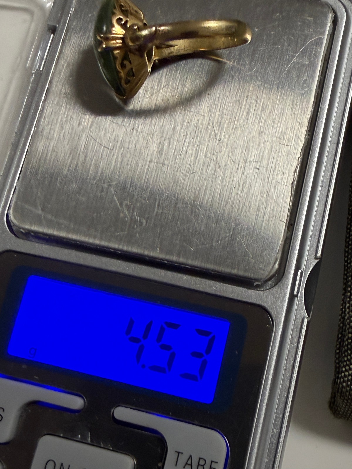 Vintage SOLID 14KT Gold Stamped Jade Ring Size 7.5 4.53g New Old Stock!