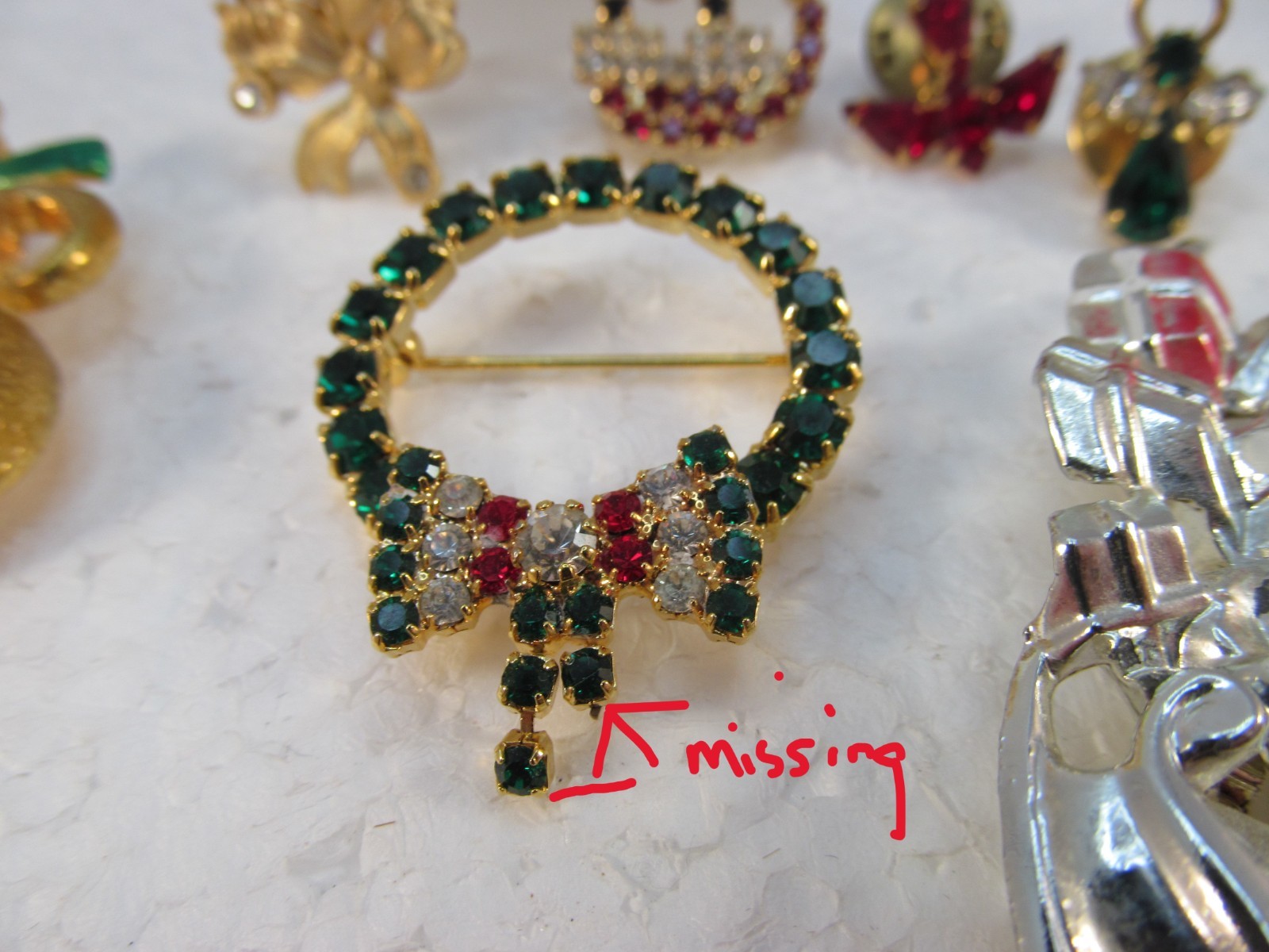 Vintage Christmas Holiday Brooches and Pins Lot of 7