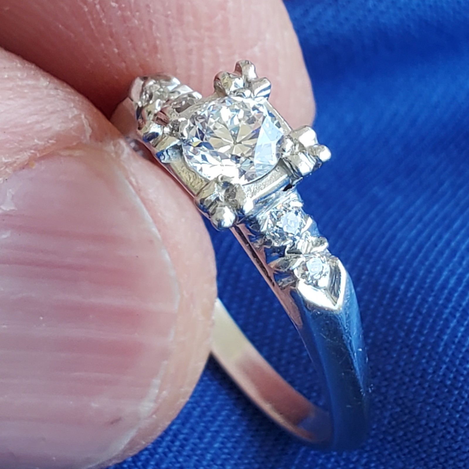 Original EARTH MINED DIAMOND Deco Engagement Ring Vintage PLATINUM Solitaire 6.5