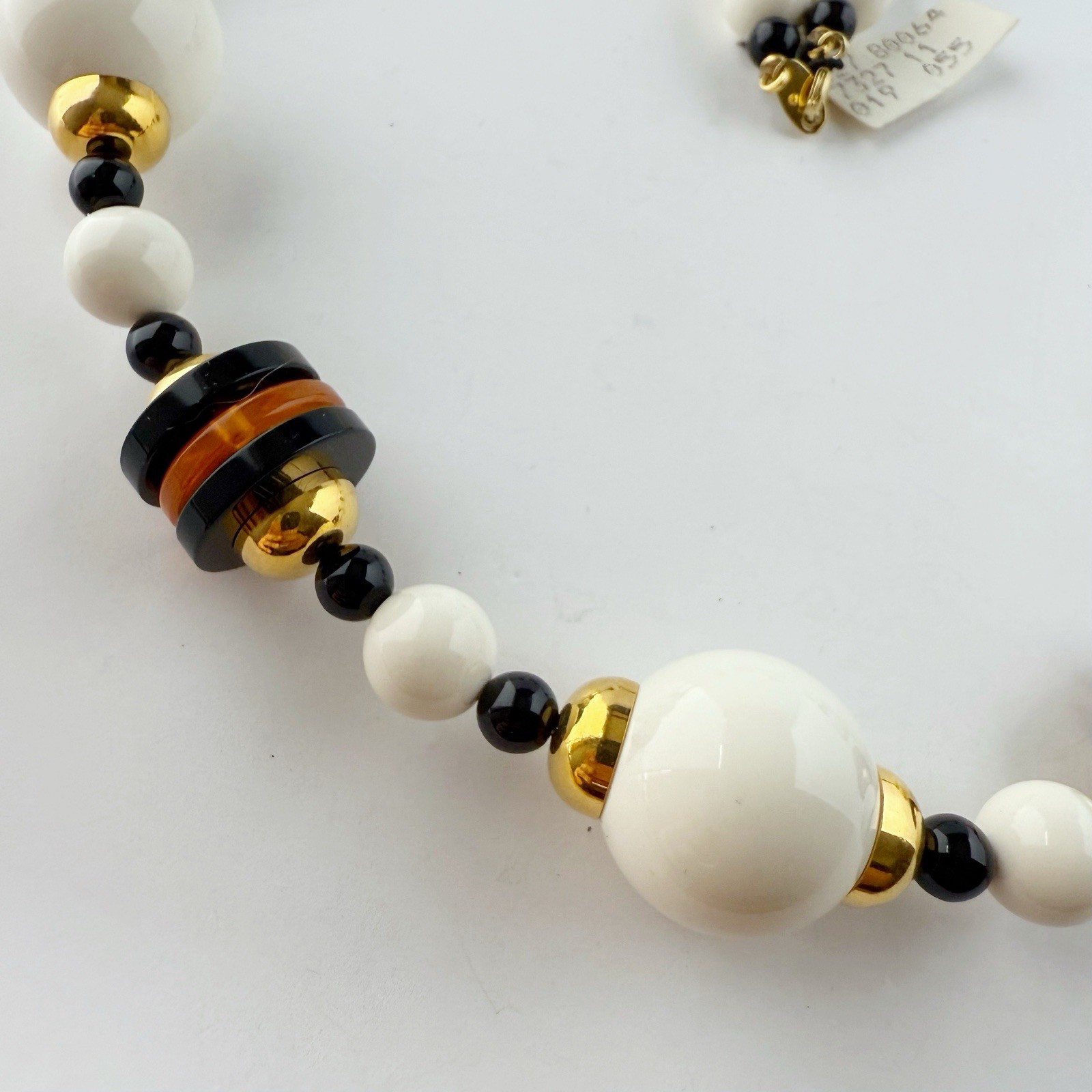 Vintage Trifari Cream Black Amber Lucite Resin Beaded Chunky Necklace 25”