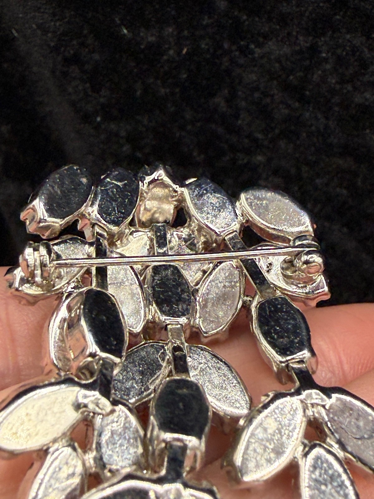 Vintage Weiss Rhinestone Chandelier Brooch Silver Tone Full of Sparkle Waterfall