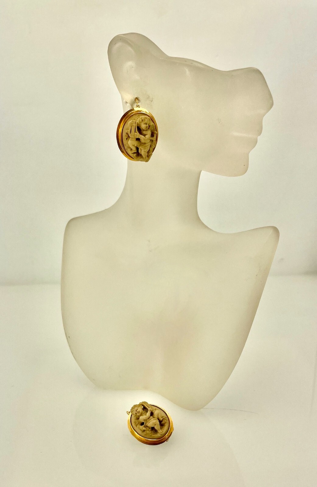 19th Century extremely Rare Lava Cameo Suite