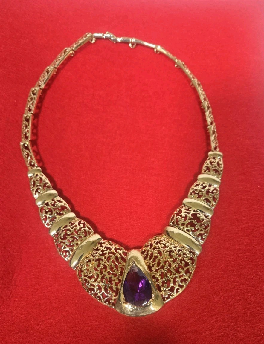Vintage Large Teardrop Resin Acrylic Amethyst Collar Statement Necklace 18″